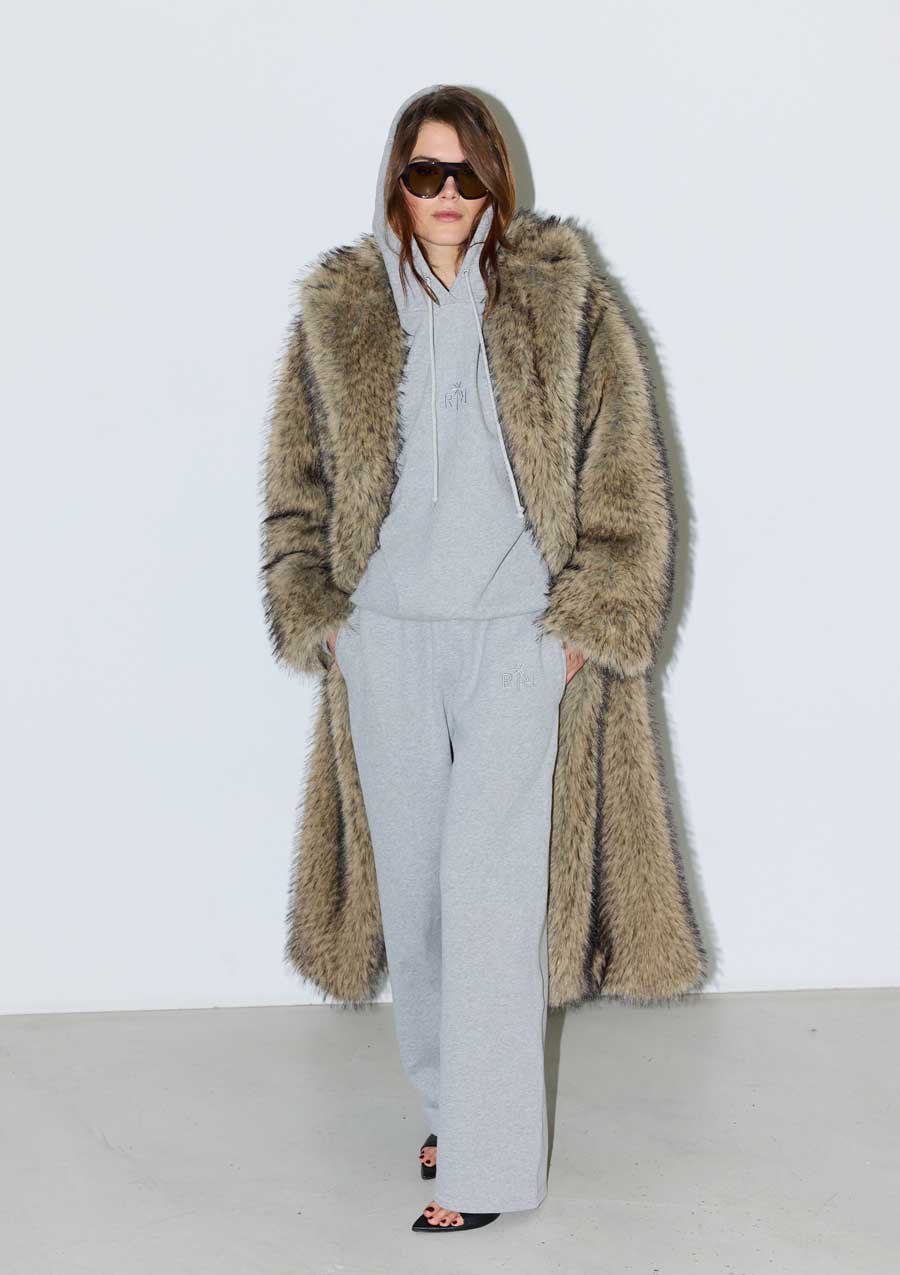 TAWNY HOODIE
