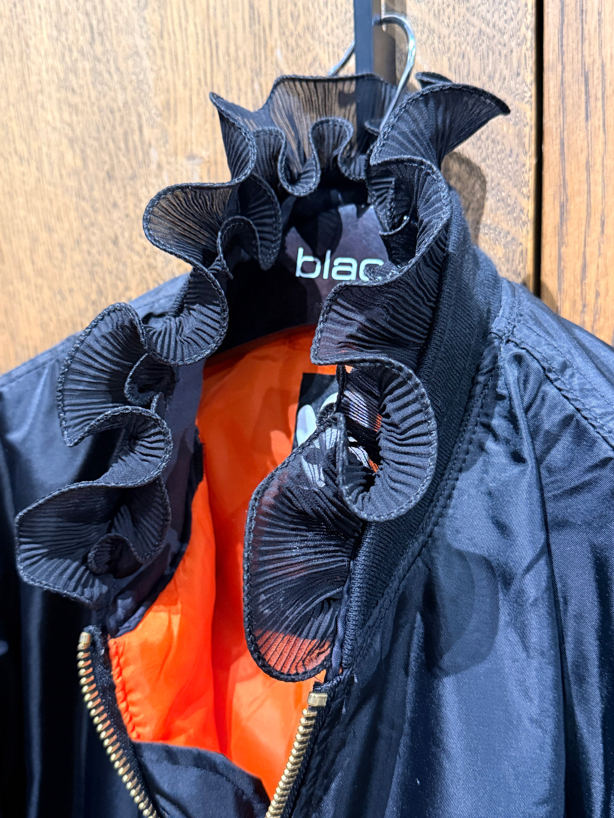 SUUS THE LABEL x BLACK | Bomber
