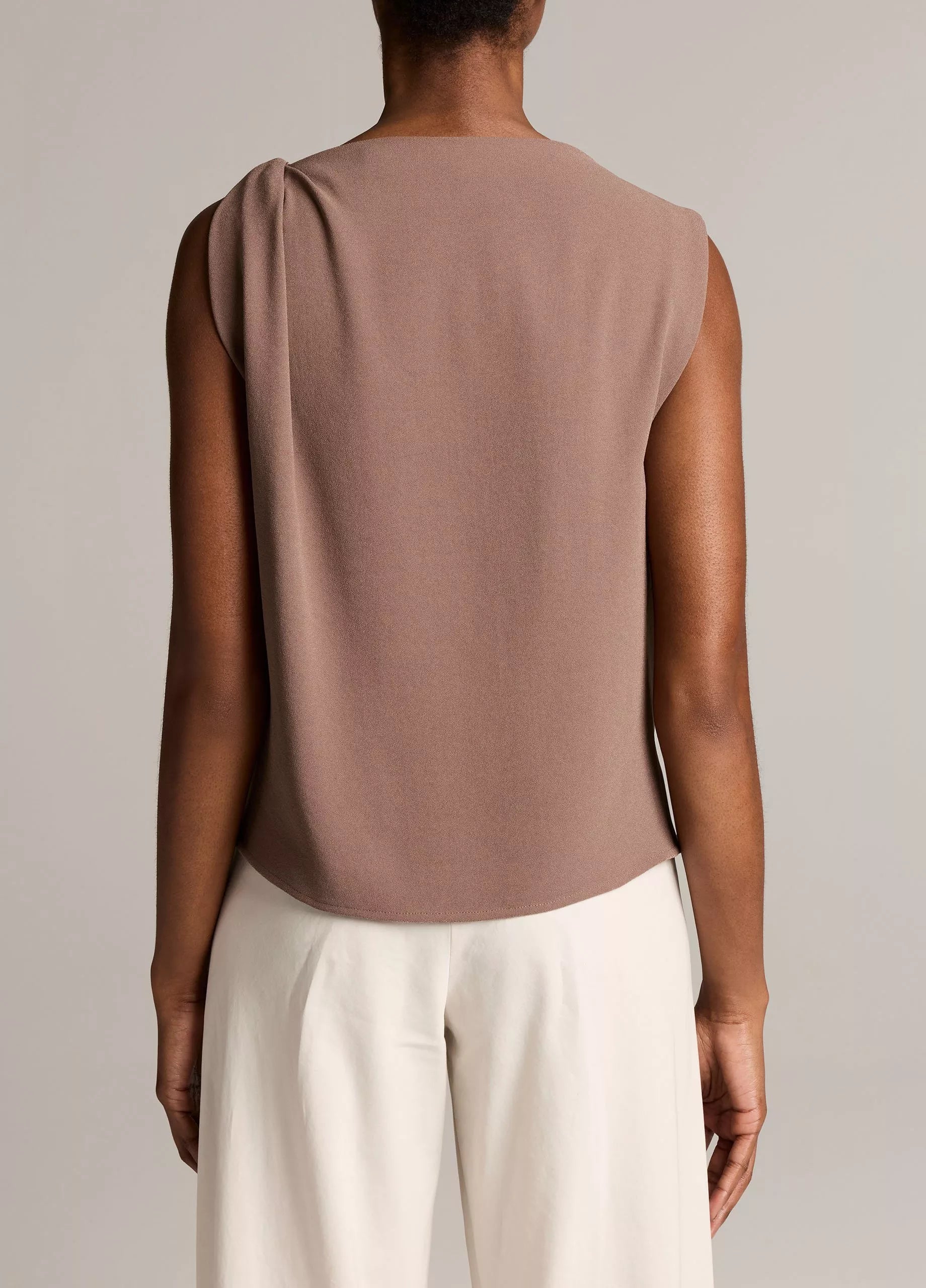 DRAPED SHOULDER SLVLS TOP