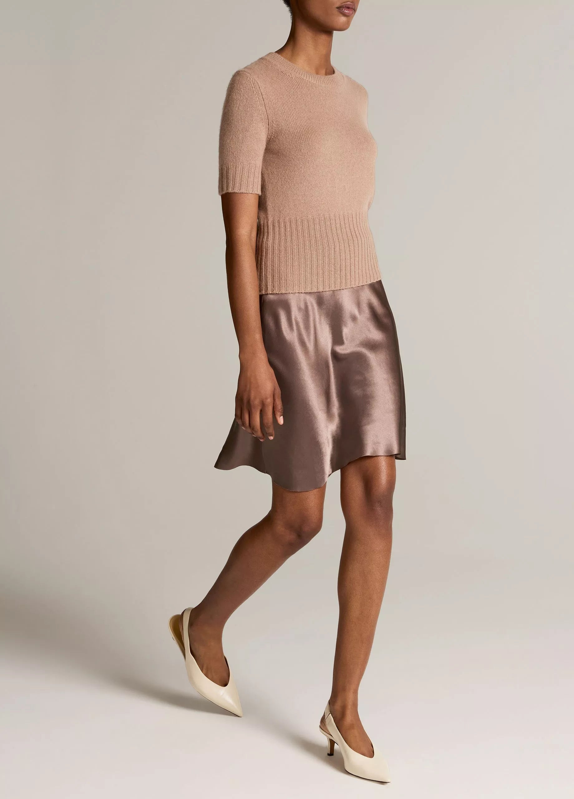 SHORT SLIP SKIRT