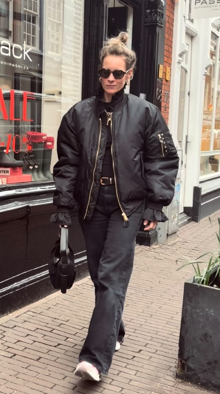 SUUS THE LABEL x BLACK | Bomber