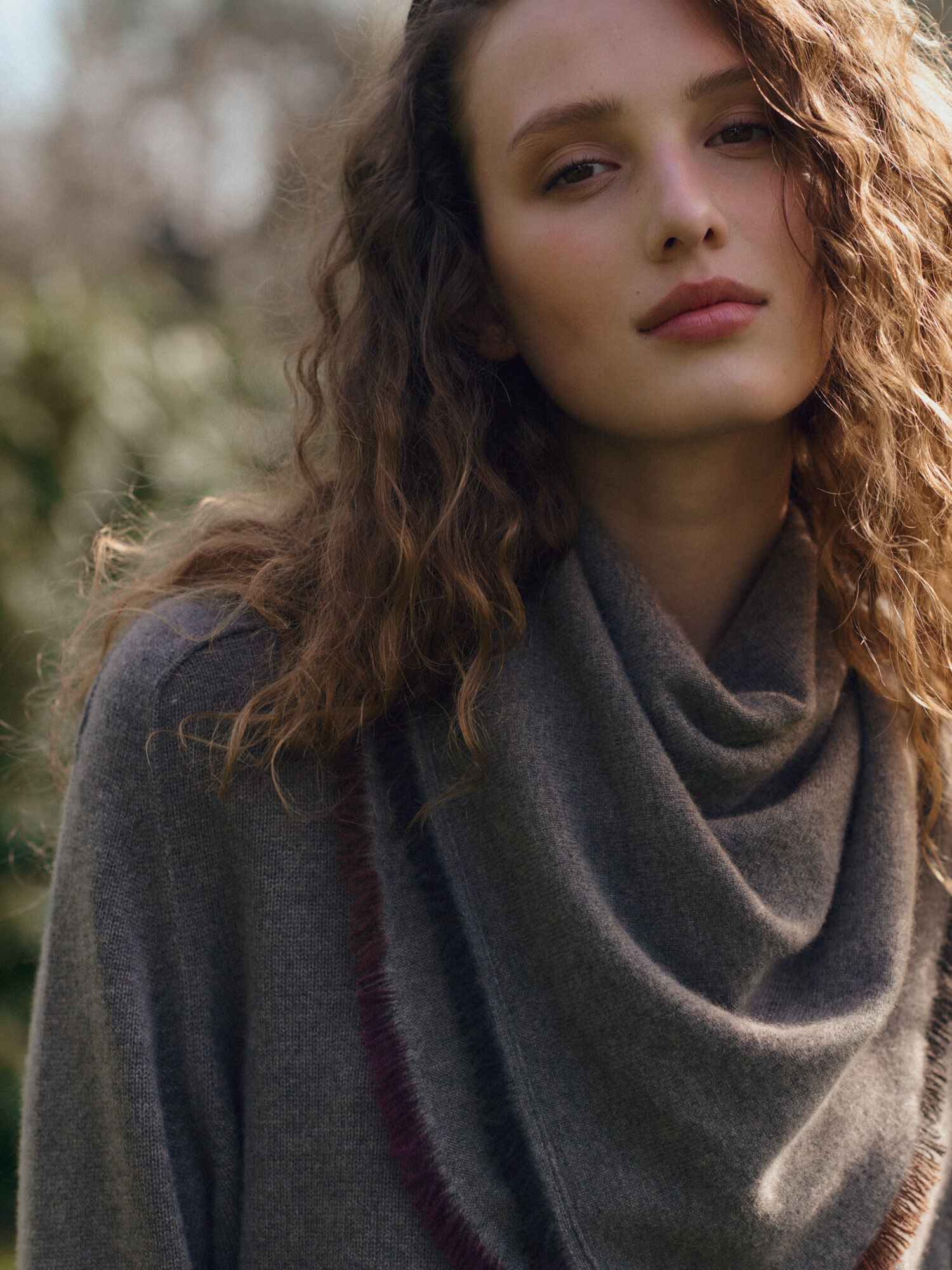 700589 Scarf