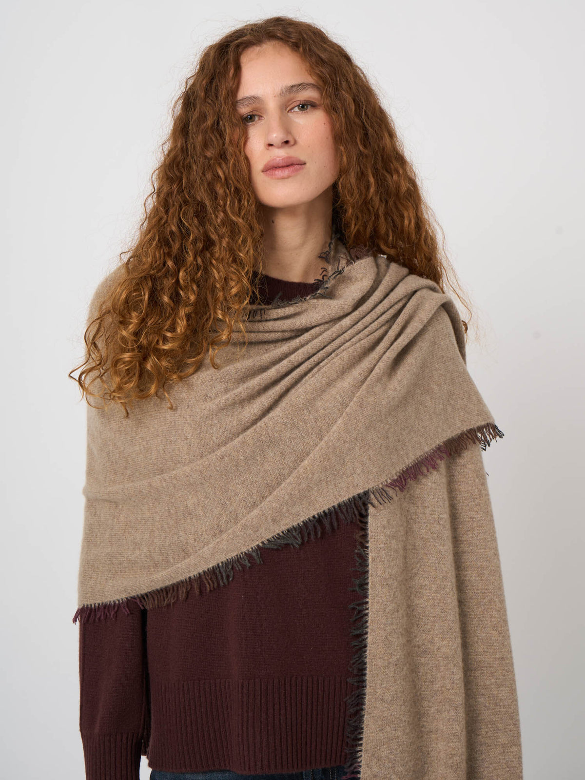 700597 Scarf