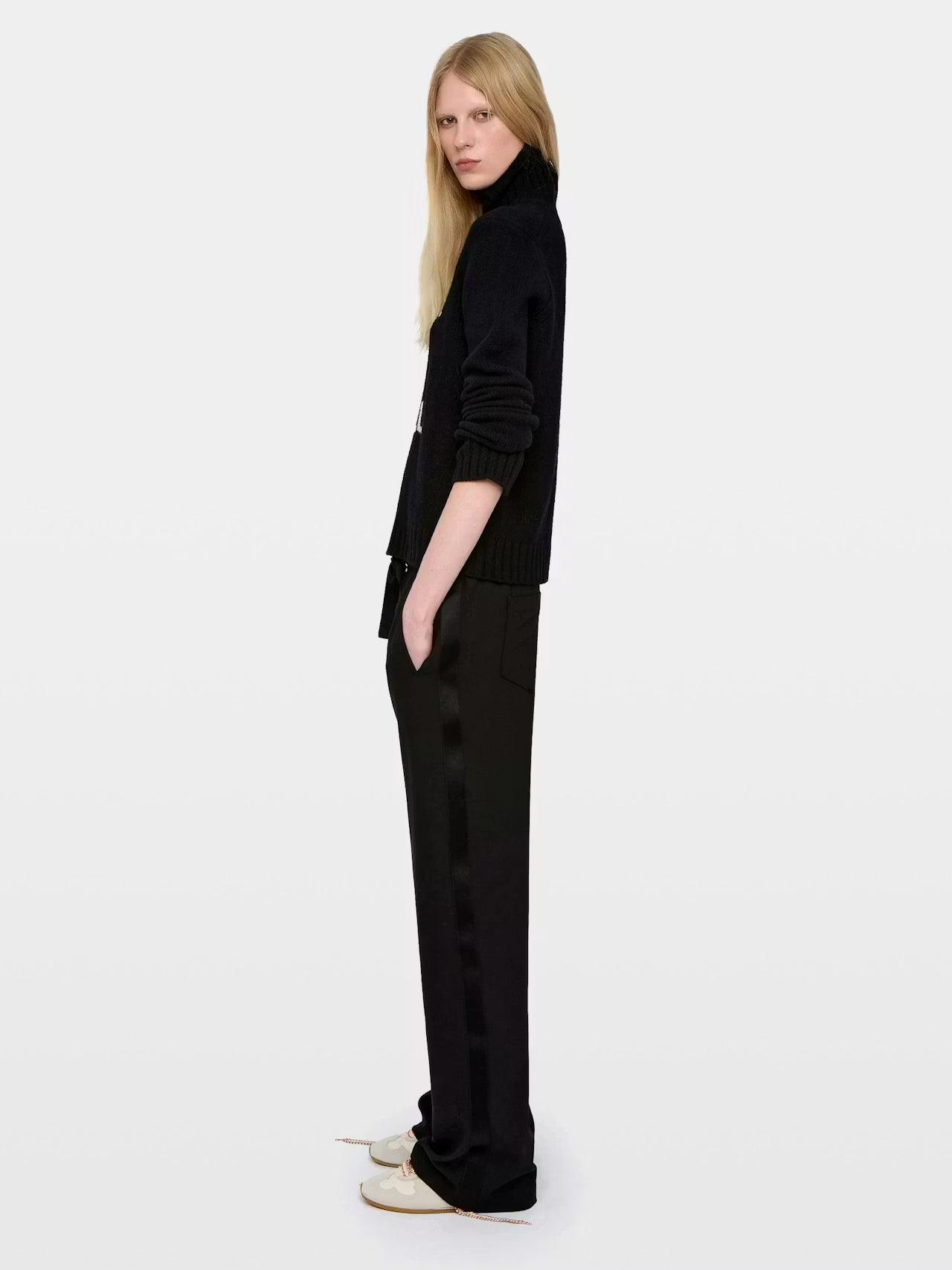 Poma Tailleur