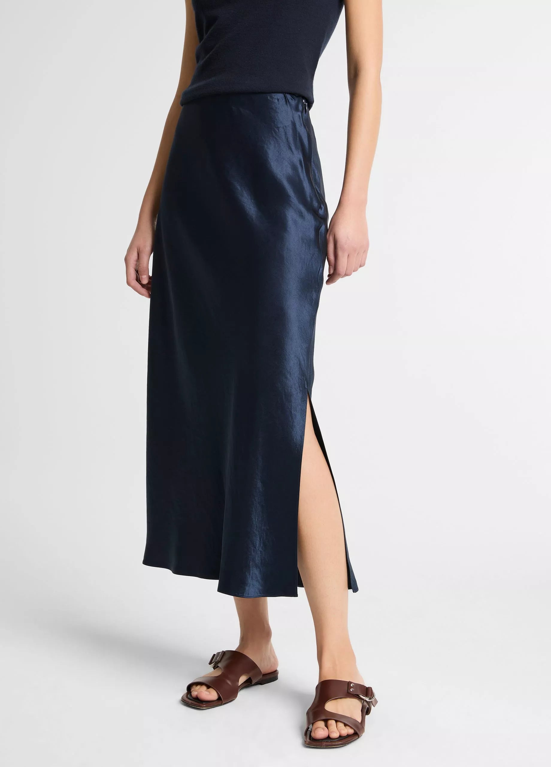 SIDE SLIT SLIP SKIRT V890230667