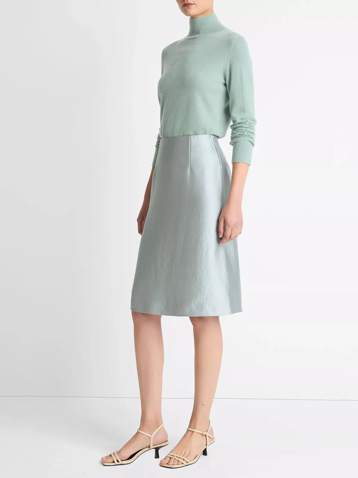 Rok Pebbled Satin Above Knee